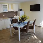 Old Town Popovic Apartament Vrsar