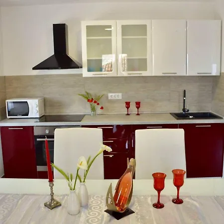 Апартаменты Old Town Popovic