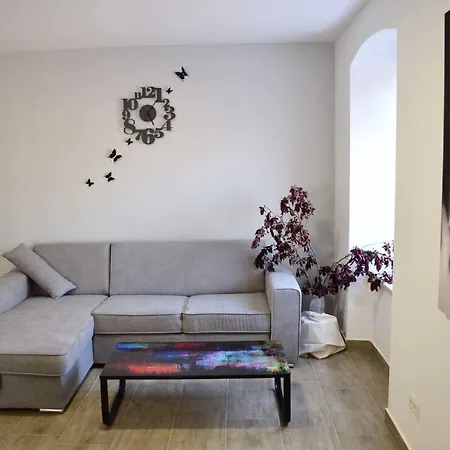 Апартаменты Old Town Popovic *