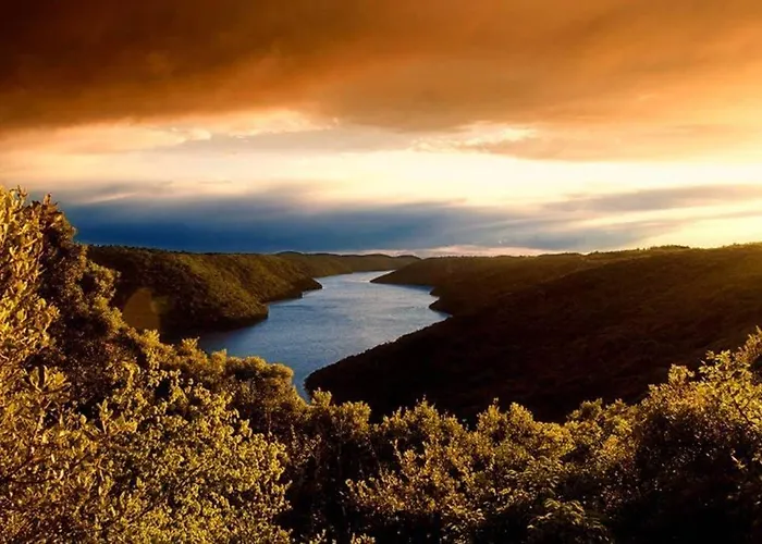 Old Town Popovic 아파트