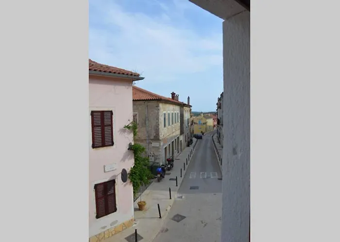 아파트 Old Town Popovic *