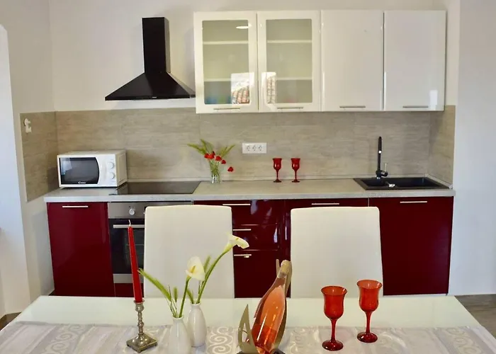 아파트 Old Town Popovic