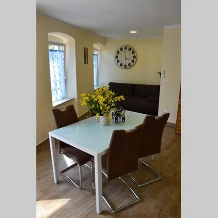 Apartment Old Town Popovic